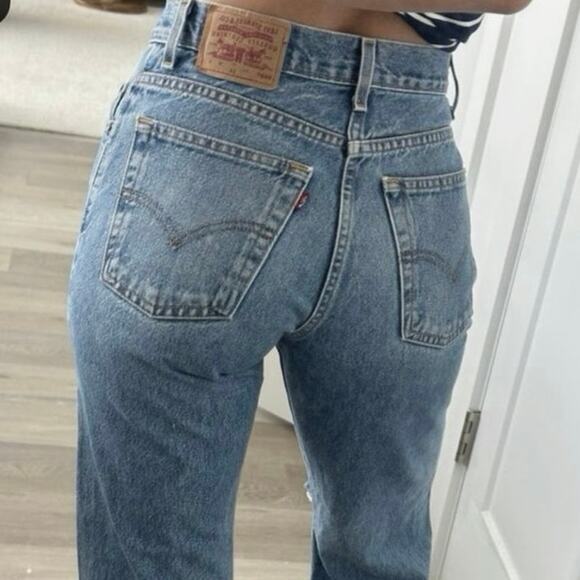 Levi's Denim - Vintage 505 women's Levi jeans sz 32x32